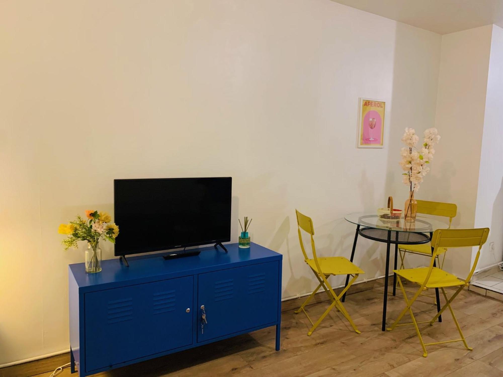 Cocooning Modern Design Studio Avesnes-sur-Helpe Exteriör bild
